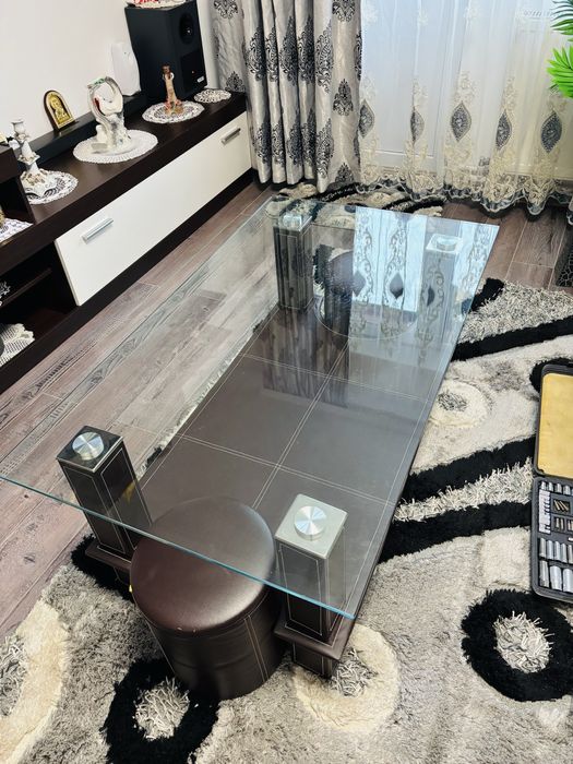 Vand masa de sufragerie