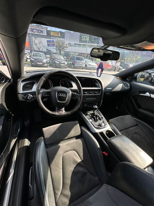 Vând Audi A5 Coupe Quattro model cu pachet S-line