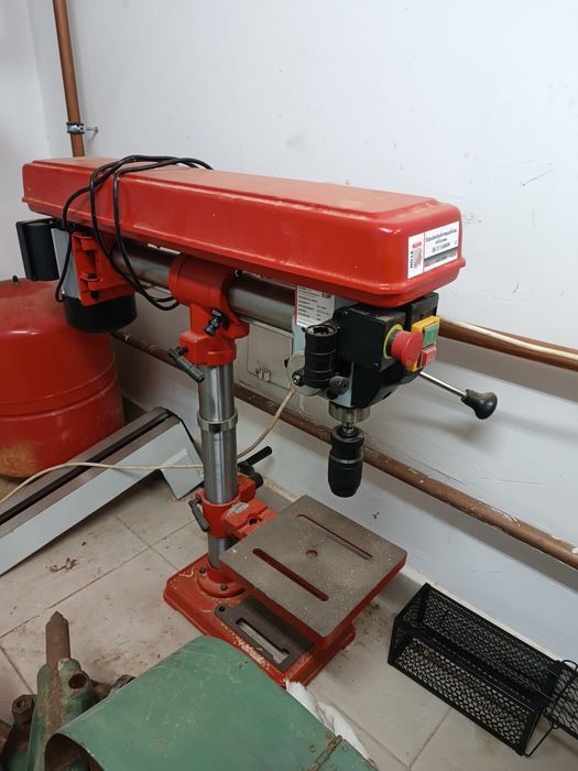 Настолна бормашина