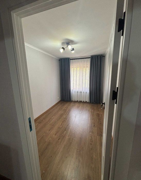 Сдается в аренду 3/4/5  Яшнабадский район ( Бывшая Лисунова)