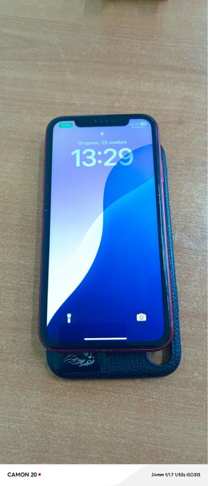 Продам Iphone XR