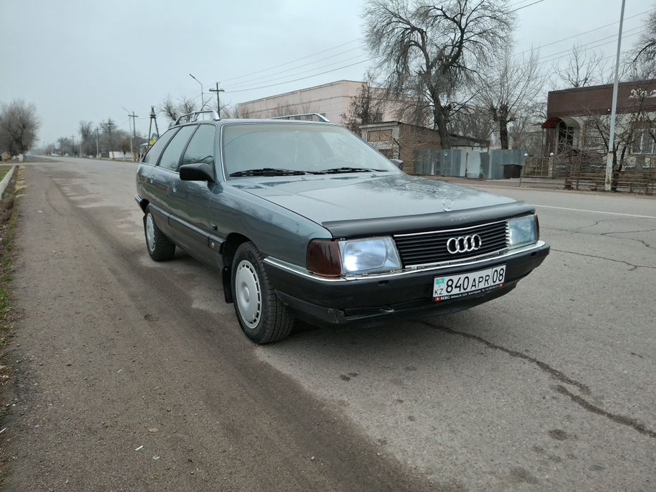 Ауди уневерсал продам