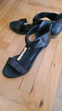 Черни равни кожени сандали Aquamarine