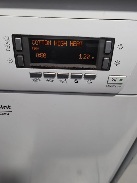 Сушилня Hotpoint Ariston 7kg