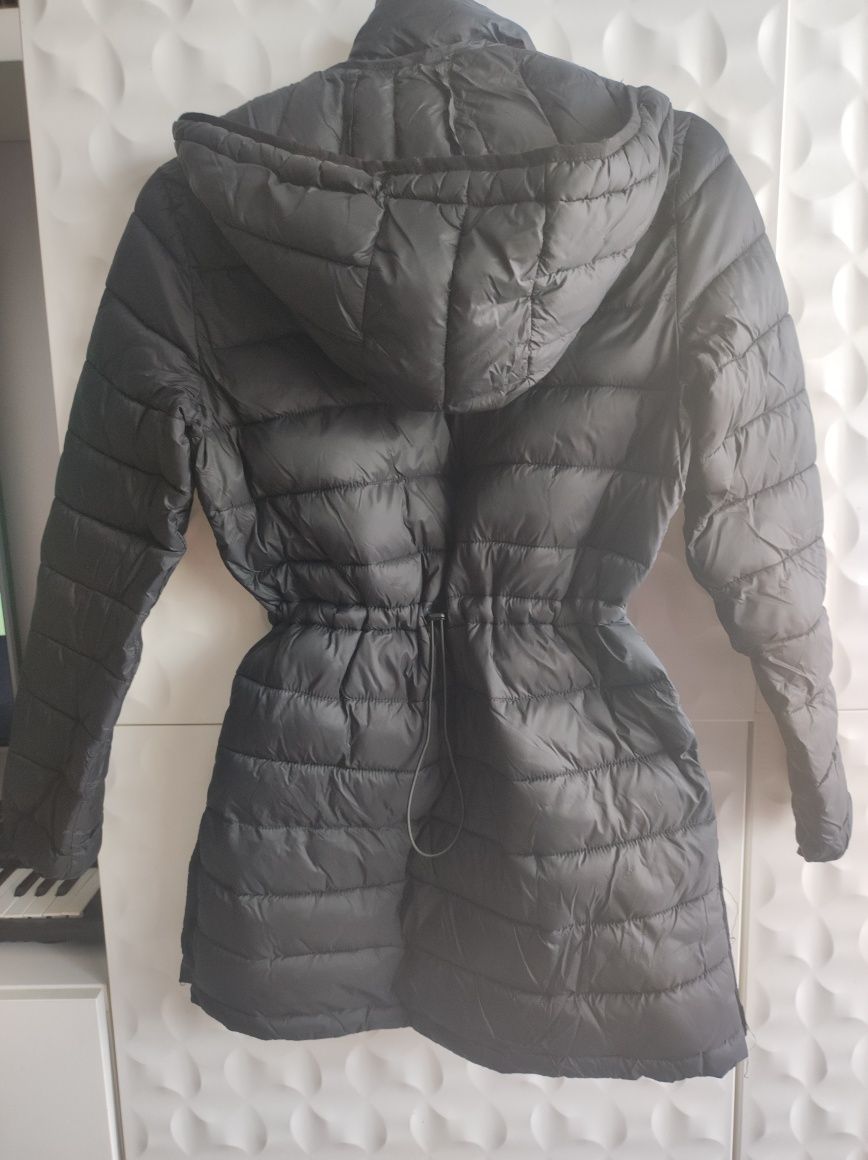 Дамско олекотено яке Zara