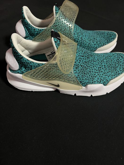 Маратонки NIKE 38.5