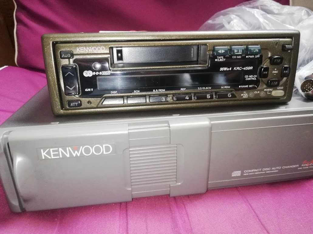 Vand radiocasetofon auto Kenwood KRC 459R,magazie KDC C461