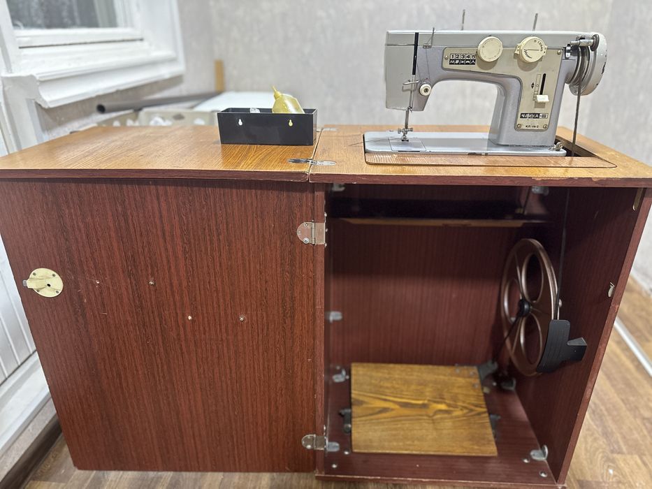 Продается швейная машина “Чайка-3”