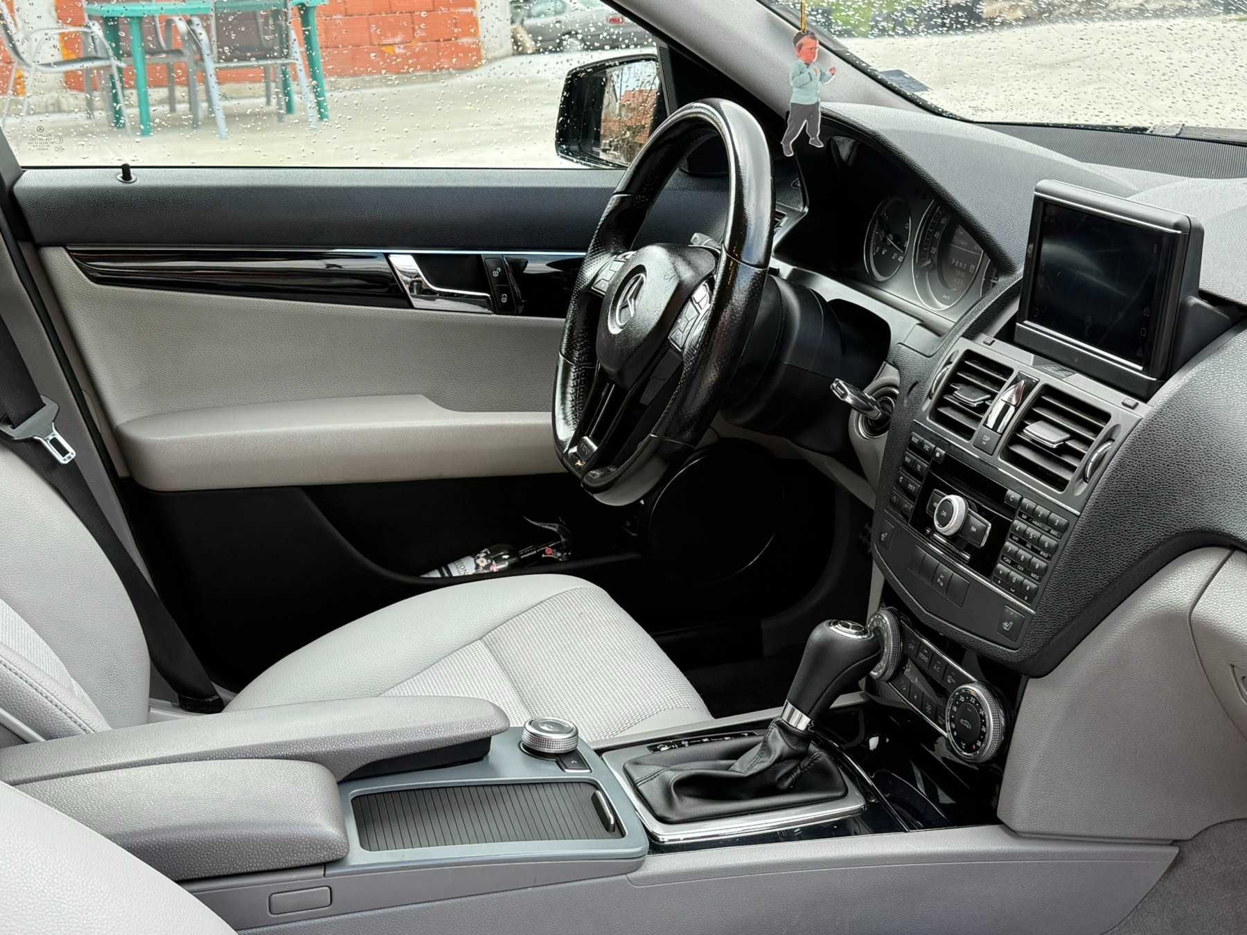 Mercedes-Benz C 220 OM646 170 К.С. | Auto | Carplay | Led | Кожа