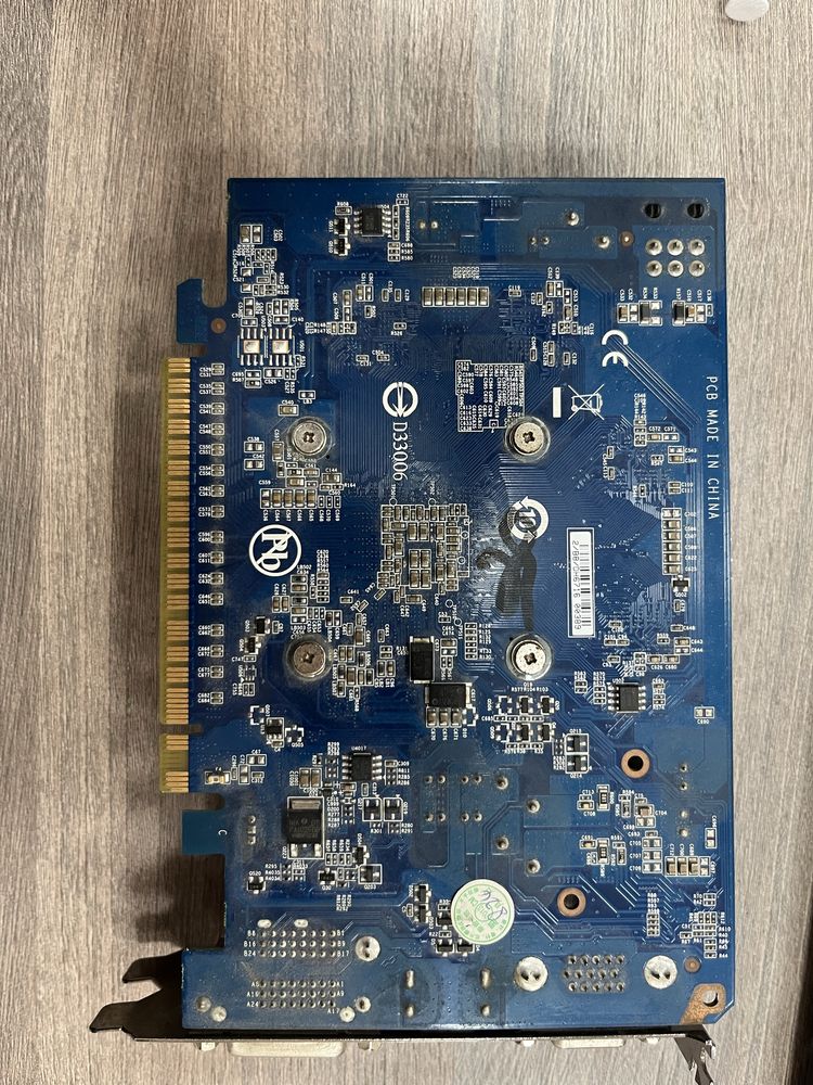 Продается видеокарта Gigabyte GV-N650OC-1GI