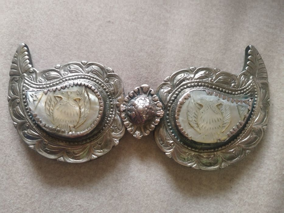 Стари възрожденски пафти.