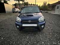 Toyota RAV4 2.0 d4d 116 кс 2005г На части!
