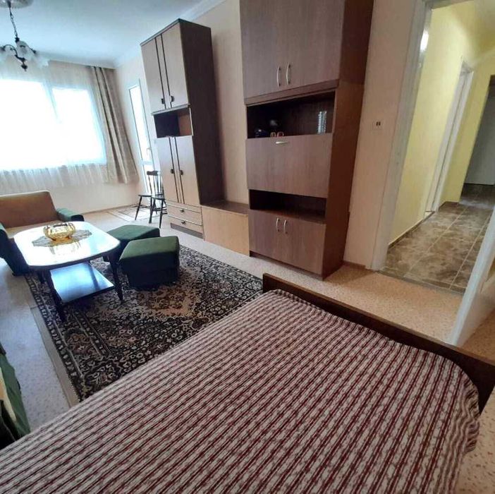 Дава се под наем Тристаен апартамент в Бургас, Славейков - 67 кв.м за 216.75 € - Снимка #4