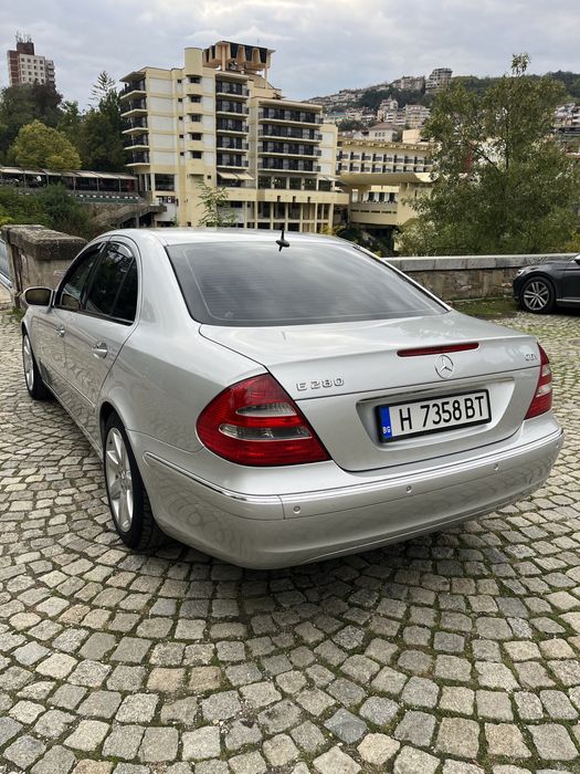 Mercedes-Benz E280