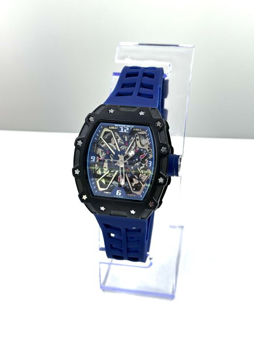 Sportivniy qo’l soat mexanicheskiy