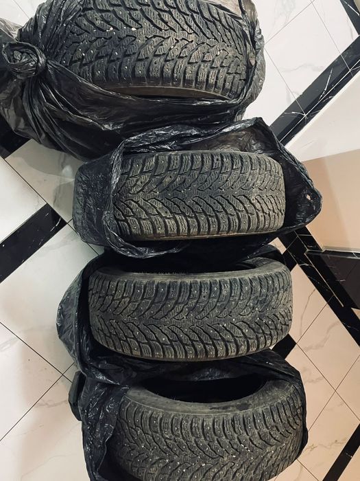 205/65/16 Nokian Hakkapelitta 9 в отличном состоянии!