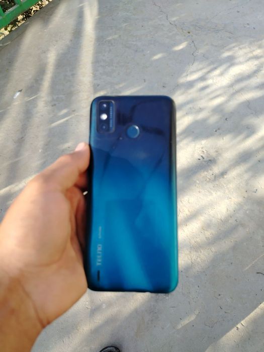 Tecno spark 6go,