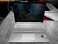 HP Laptop 14 14” FullHD  I7-1165G7 12GB/512SSD Intel Iris Xe Graphics