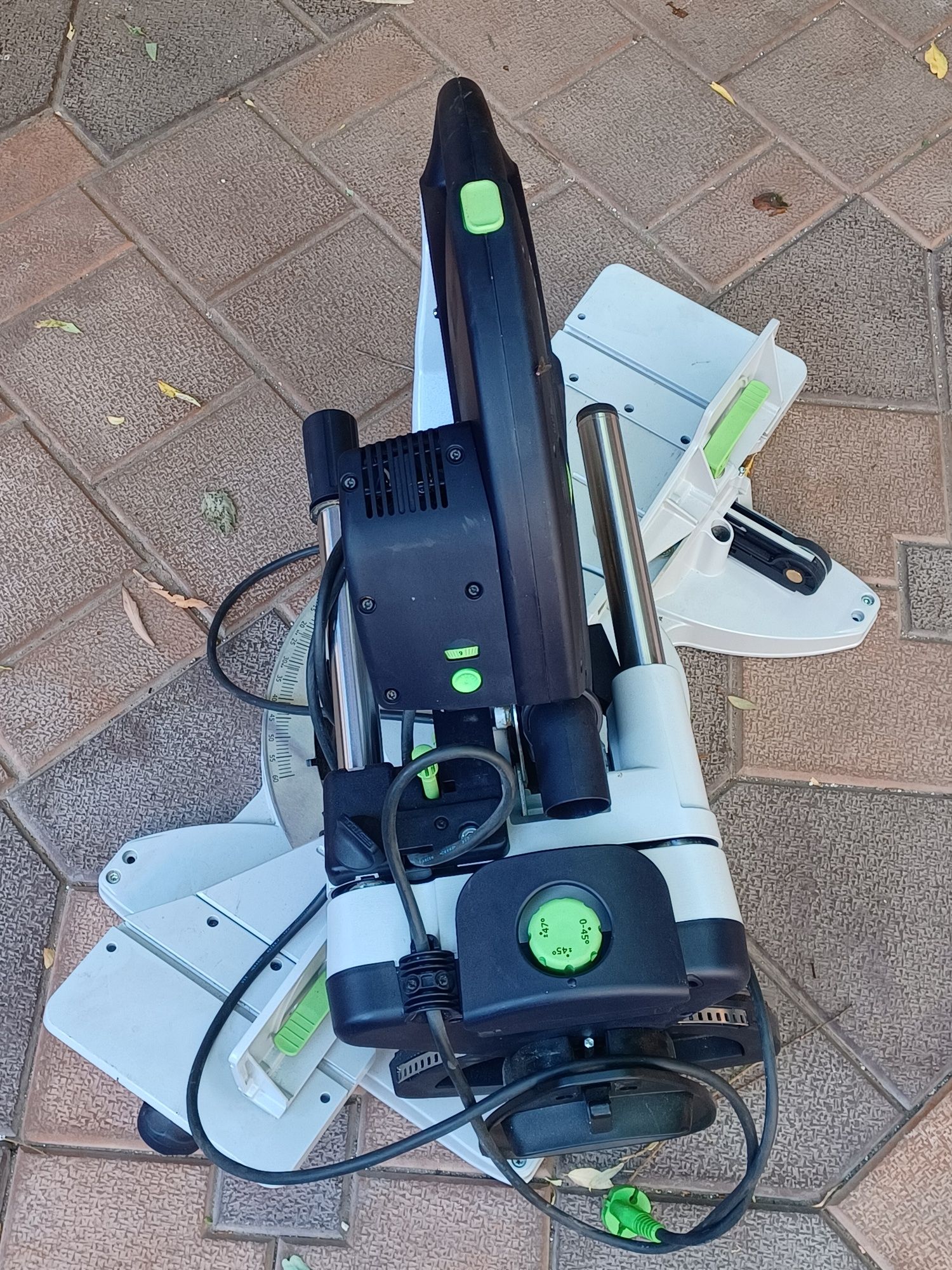 Circular cu taiere la unghi  FESTOOL  KS 120 EB NOU