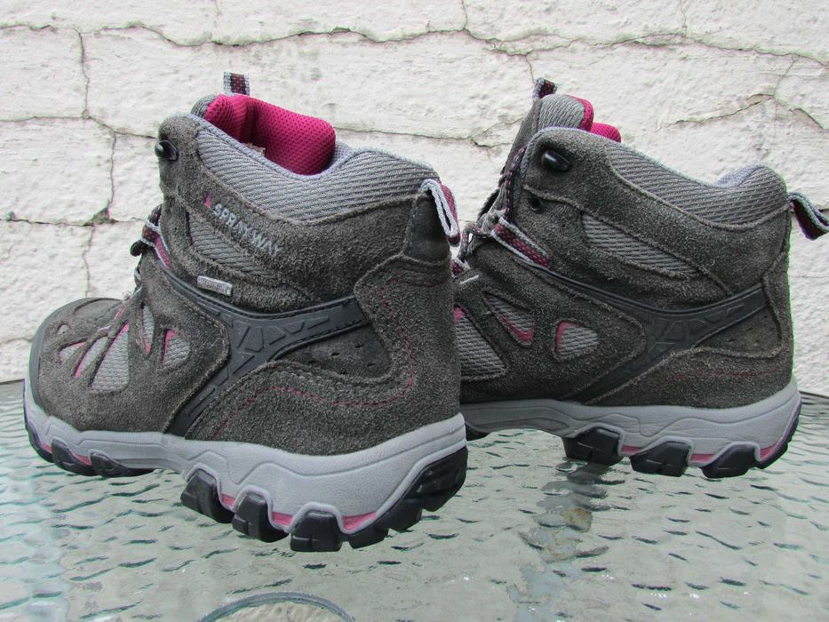 Дамски туристически обувки Sprayway