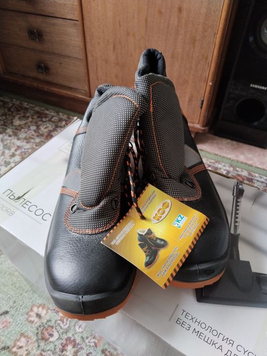 Ботинки рабочие!