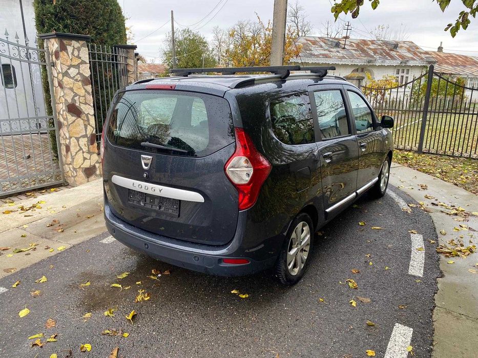 DACIA Lodgy 7 locuri 2016 1.5d 110 CP E6 6 trepte AC Navi Recent Adusa