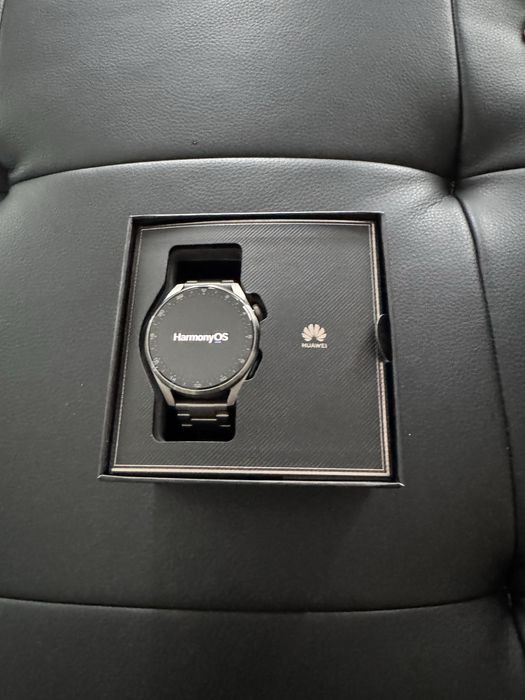 Vând / schimb smartwatch Huawei Watch 3 Pro Titanium Edition