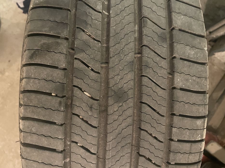 4 бр-Гуми + джанти ( 18 цола)