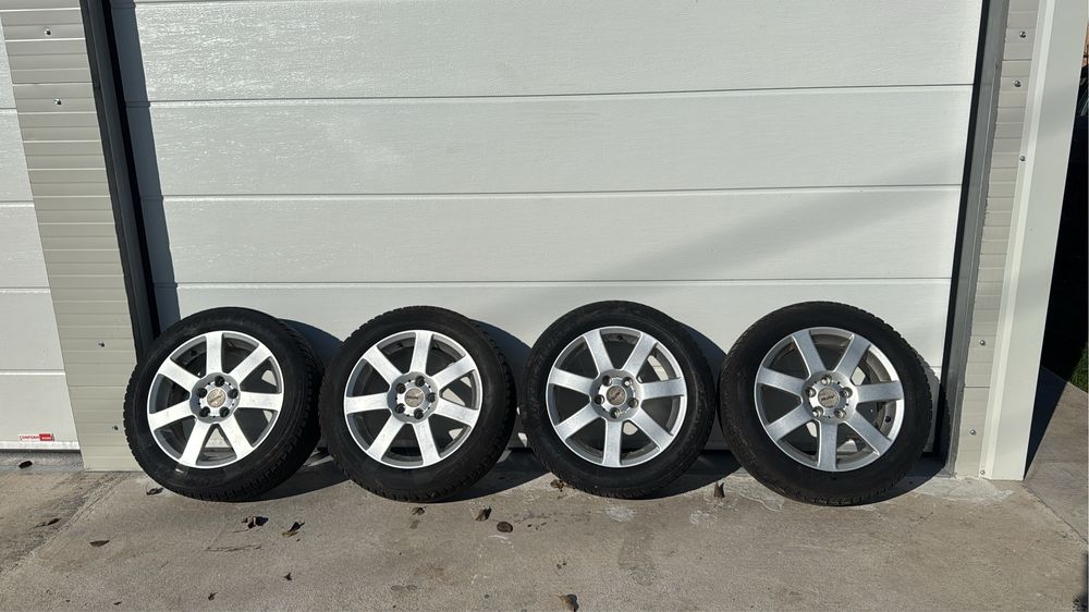 Jante aliaj /cauciucuri iarna 205/55/16skoda/ vw/Audi /seat