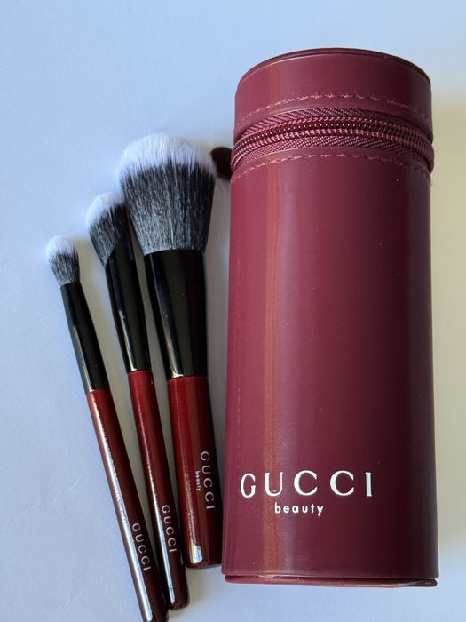 Четки за грим Gucci