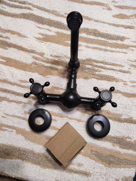 Ретро черен смесител
Ретро черен смесител