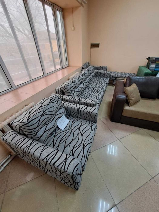 продам диван два кресла удобно для робота пылесоса