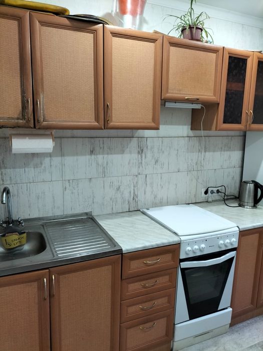 Отдам даром кухонный гарнитур