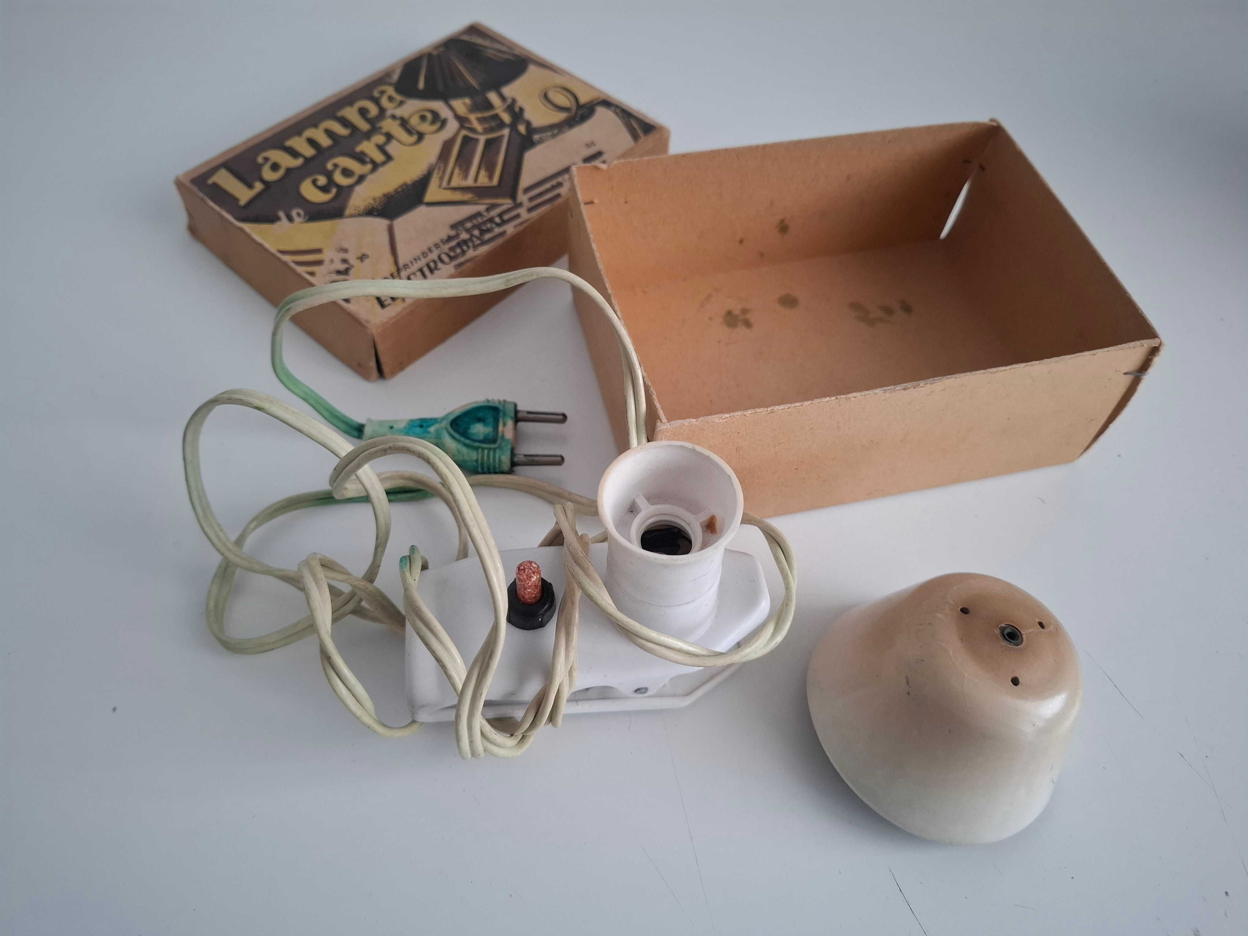Veche lampa de carte - colectie - ELECTRO-BANAT TIMISOARA