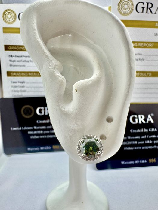 Сребърни обеци с мойсанит (Диамант) 1 карат