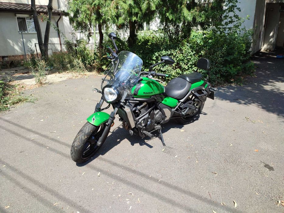 Motocicleta Kawasaki Vulcan S650 2015