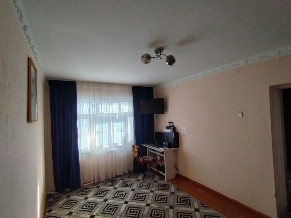 Tuy tepa Nurafshon makroda 1 xonali uy ijaraga beriladi bez makler