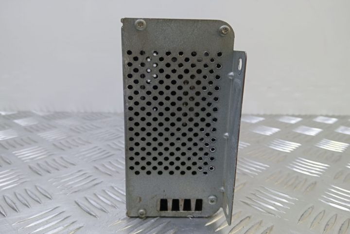 Amplificator auto audio 4F0035223 Volkswagen VW Tiguan prima generati