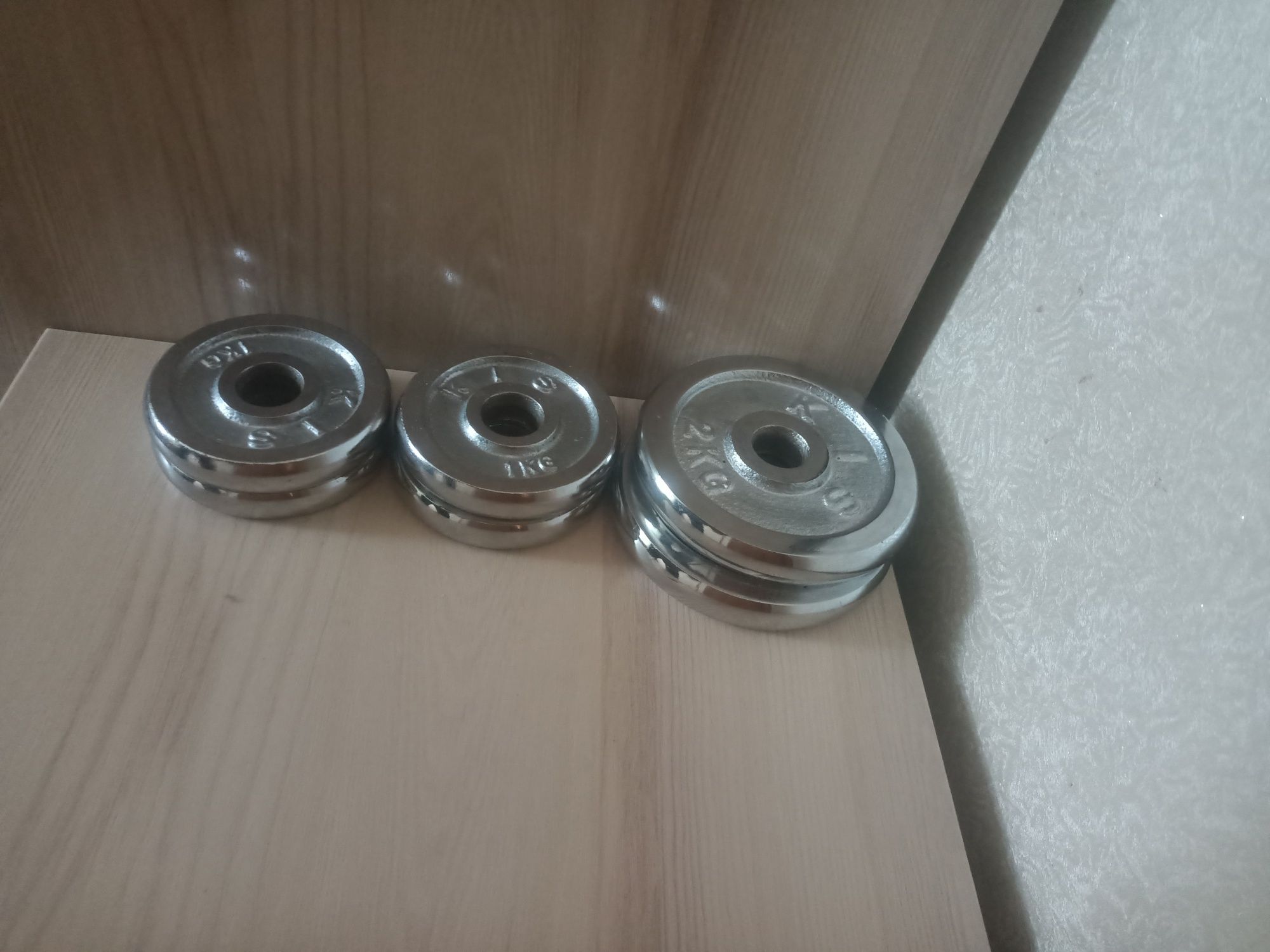 Продам гантель и доп. диски