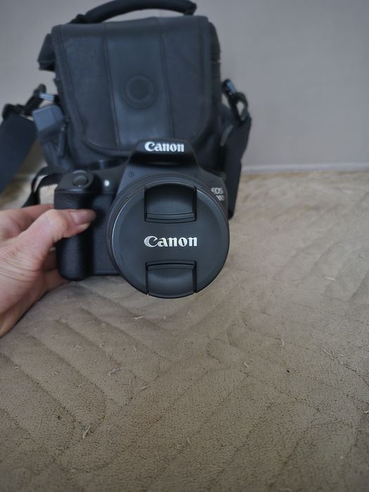 Фотоаппарат Canon 1300