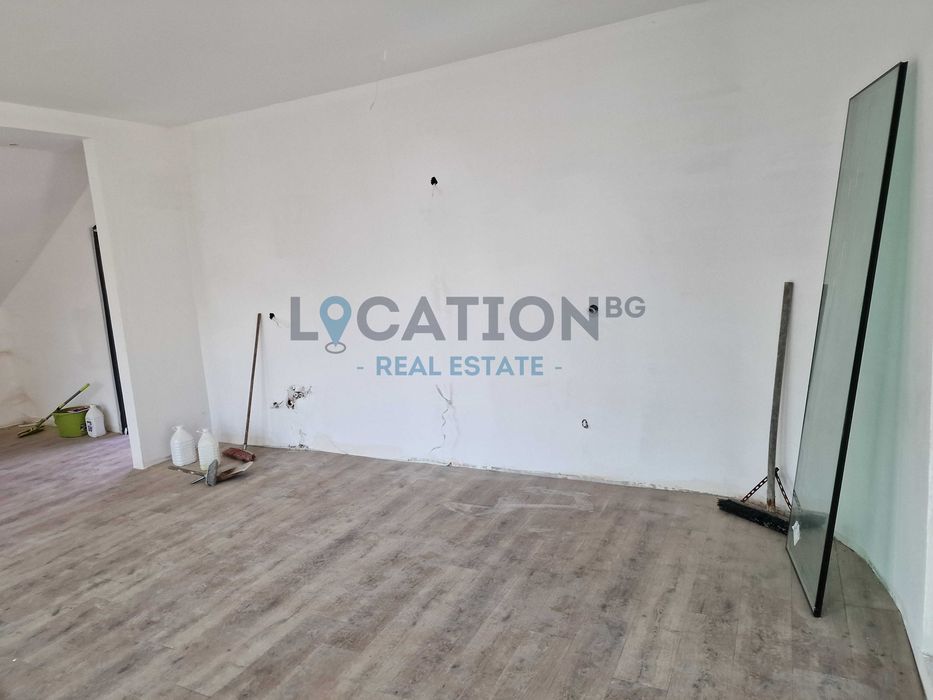 Продава се Тристаен апартамент в Варна, м-т Траката - 117 кв.м за 1582 €/кв.м - Снимка #8