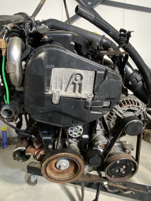 Motor complet renault  k9k6770 1.5dci injectie delphi euro5 128.000km