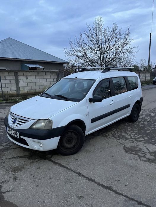 Vand dacia logan mcv !