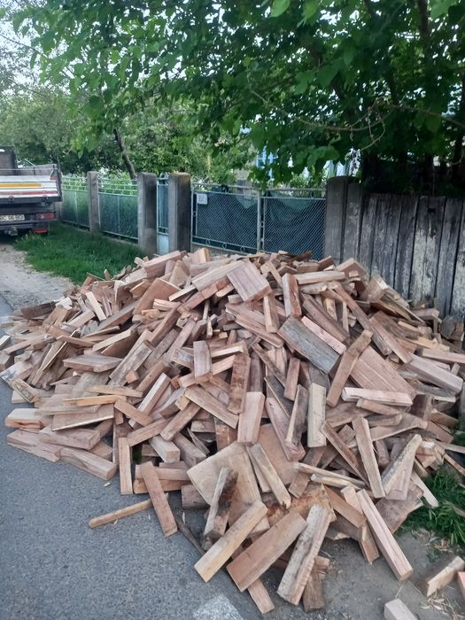 Lemne de vanzare