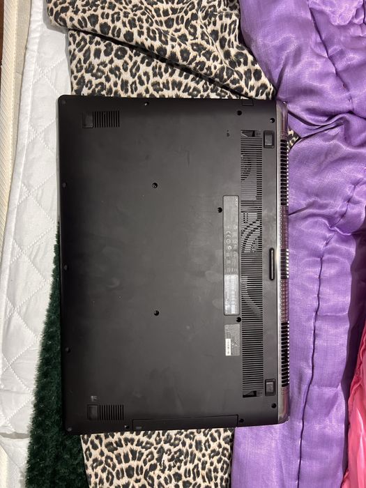 Vand Laptop Mid-Gaming