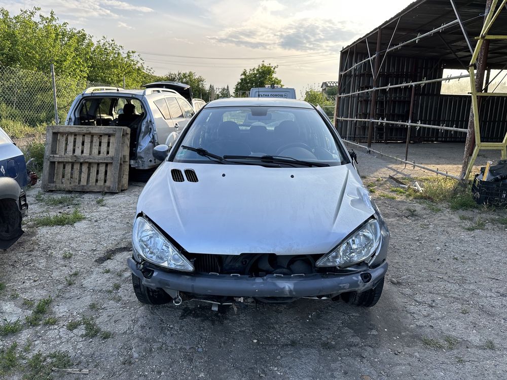 Peugeot 206 1.6 HDi / Пежо 206 на части