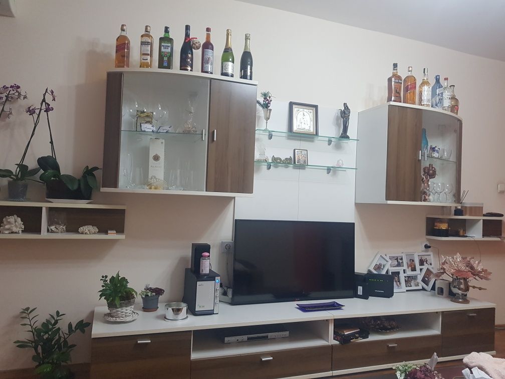 Холна      секция