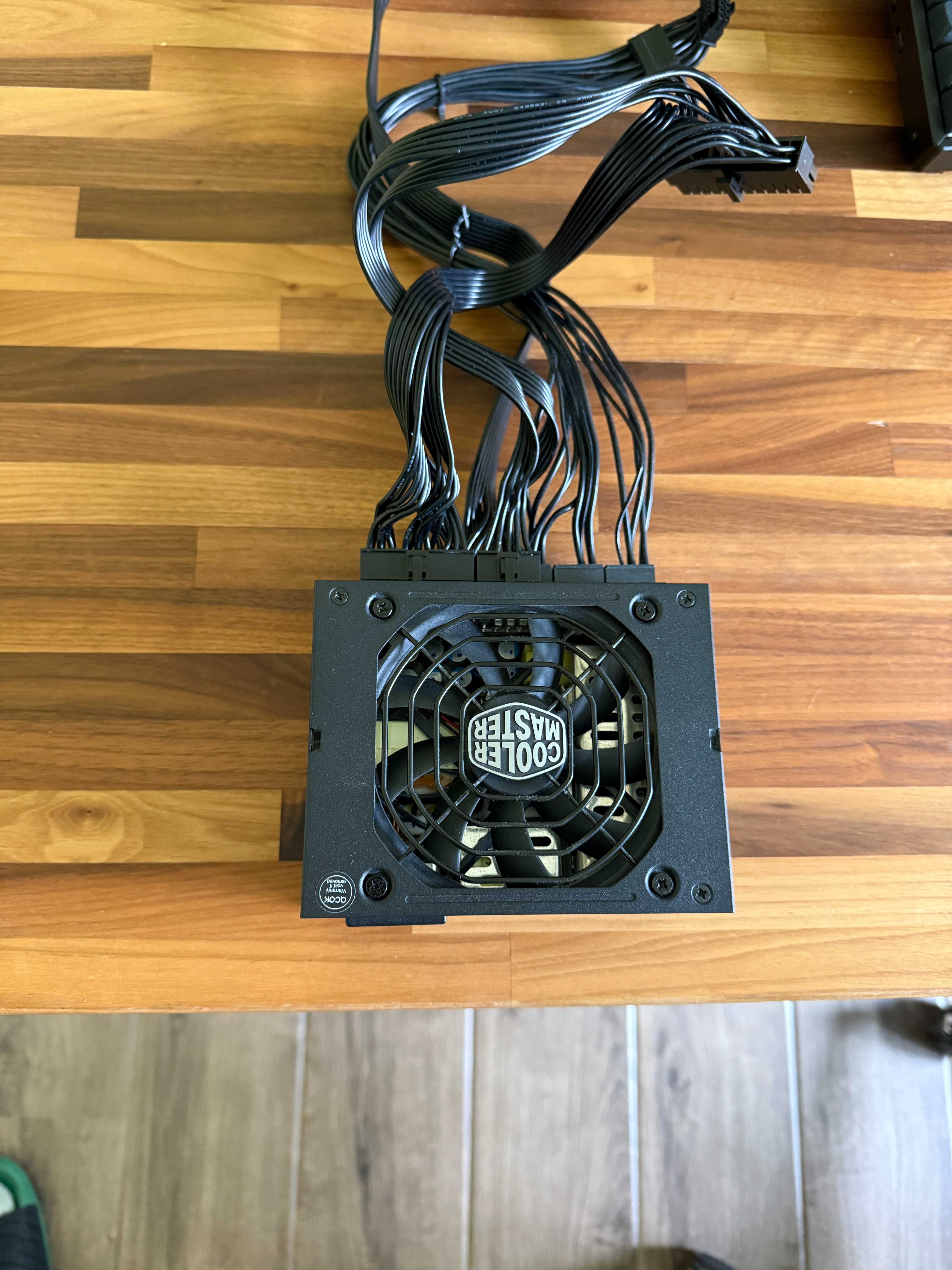 CoolerMaster  V SFX Platinum 1100 Watts захранване