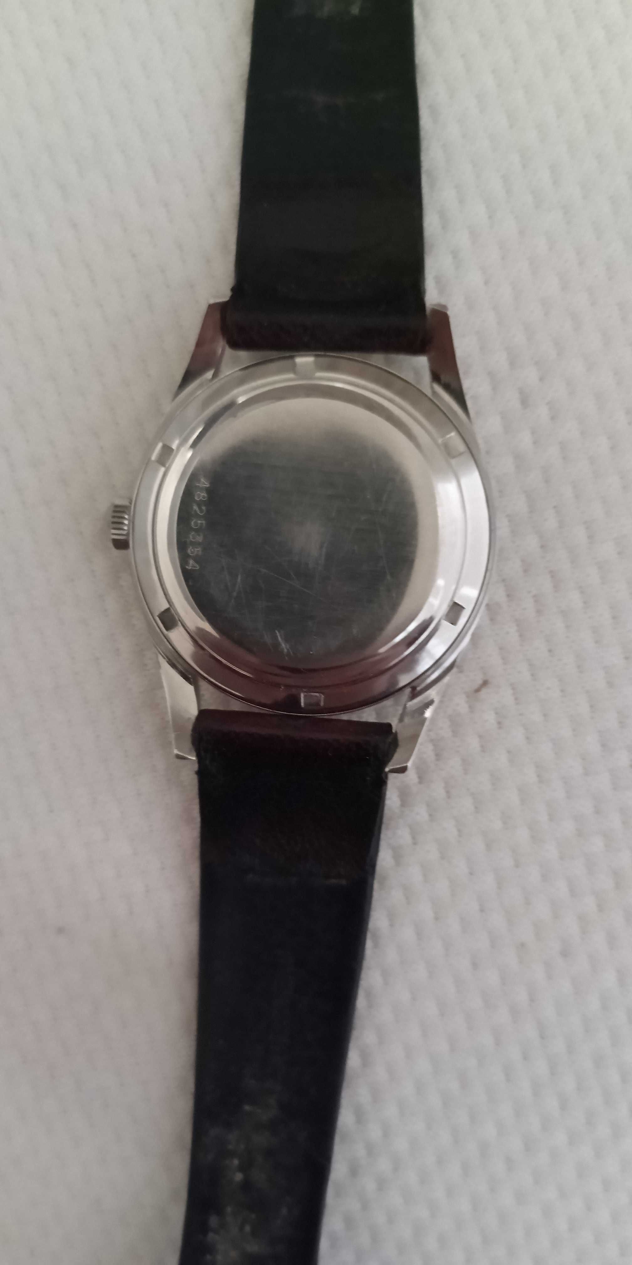 Eterna Matic, Automatic.