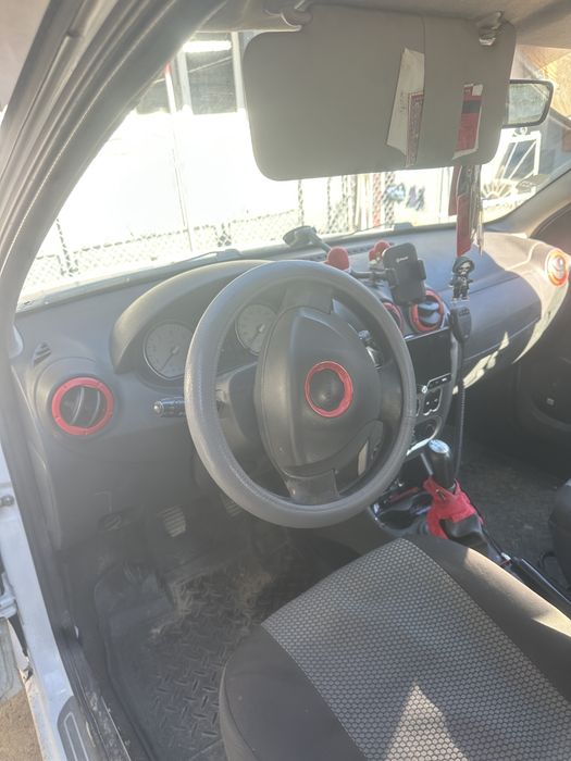 Dacia sandero 1..6 16v